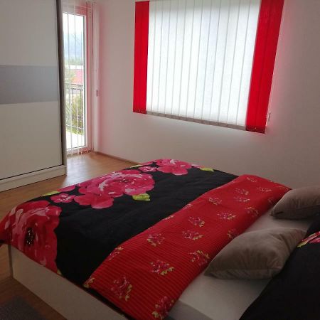 Cosy Apartment Road A6 Fužine エクステリア 写真